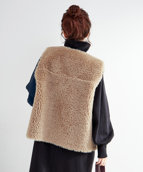 ムートンライクリバーシブルベスト（その他アウター）｜B.C STOCK