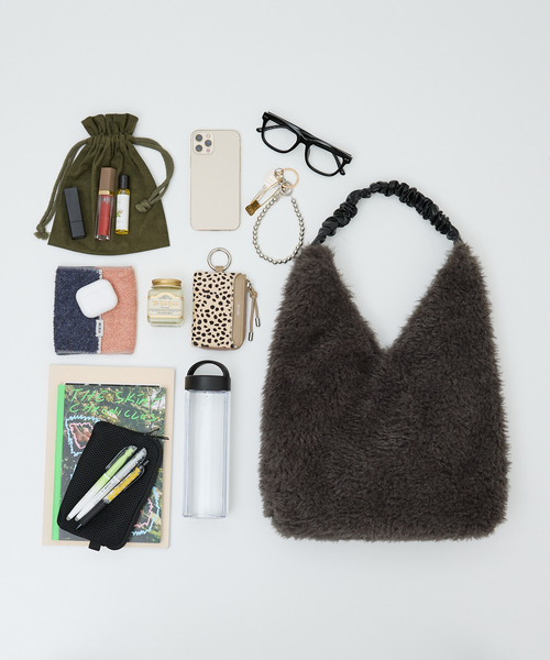 collex（コレックス）の「【WEB限定】ギャザーハンドルエコファートートバッグ（トートバッグ・レディース・アイボリー/グレー/チョコ・フリー）」の19枚目の写真