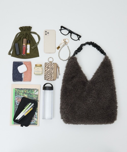 collex（コレックス）の「【WEB限定】ギャザーハンドルエコファートートバッグ（トートバッグ・レディース・アイボリー/グレー/チョコ・フリー）」の5枚目の写真