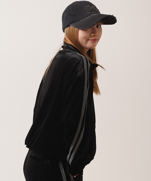 1111clothing(ワンフォークロージング)の「【セットアップ 対応】サイドライン ベロア トラックジャケット / Side Line Velour Track Jacket(ジャージ・メンズ・ブラック/ブラウン/アイボリー・M/L)」の19枚目の写真
