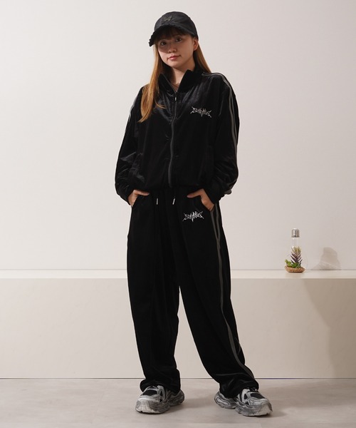 1111clothing(ワンフォークロージング)の「【セットアップ 対応】サイドライン ベロア トラックジャケット / Side Line Velour Track Jacket(ジャージ・メンズ・ブラック/ブラウン/アイボリー・M/L)」の21枚目の写真