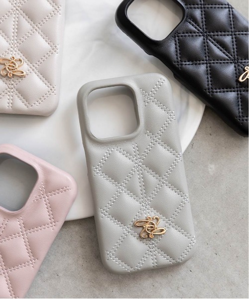 RANDA（ランダ）の「キルティングスマートフォンケース（スマホケース/カバー・レディース・ブラック/クリーム/ピンク/ライトグレー・iPhone 15/iPhone 14/iPhone 16/iPhone 13/iPhone 16 Pro/iPhone 15 Pro/iPhone 13 Pro/iPhone 14 Pro/iPhone 17/iPhone Air/iPhone 17 Pro）」の13枚目の写真