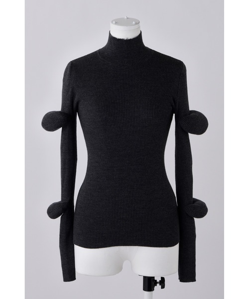 ENFOLD（エンフォルド）の「ハイネックプルオーバー（ニット/セーター・レディース・チャコールグレー/ブラウン/グリーン系その他2・38）」の2枚目の写真