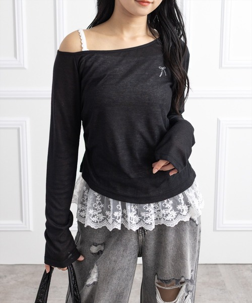 clear（クリア）の「サイドシャーリングワンショルカットソー＆レースキャミセット［韓国ファッション ガーリー］（Tシャツ/カットソー・レディース・ブラック/杢グレー/アイボリー/グリーン/ブラウン・F）」の2枚目の写真