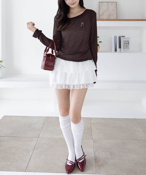 clear（クリア）の「サイドシャーリングワンショルカットソー＆レースキャミセット［韓国ファッション ガーリー］（Tシャツ/カットソー・レディース・ブラック/杢グレー/アイボリー/グリーン/ブラウン・F）」の6枚目の写真