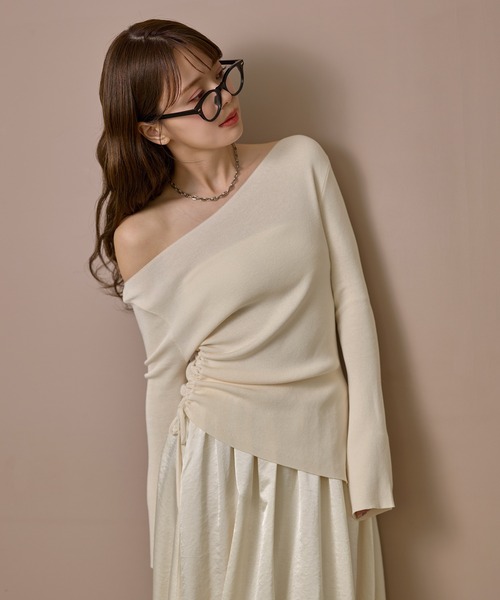LAULEN(ローレン)の「asymmetry side gather lib knit /アシンメトリーサイドギャザーリブニットトップス(ニット/セーター・レディース・ブラック/ブラウン/アイボリー・FREE)」の17枚目の写真