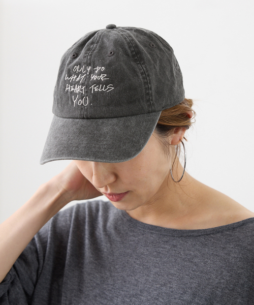 FRAMeWORK（フレームワーク）の「J.J.Mercer シシュウキャップ（キャップ・レディース・ベージュ系その他/チャコールグレー・FREE）」の2枚目の写真