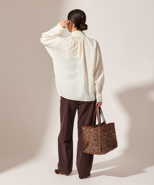 A PUPIL（アピューピル）の「【A PUPIL/ア ピューピル】BIG BT BL STRIPES：ブラウス（シャツ/ブラウス・レディース・ホワイト・MEDIUM）」の13枚目の写真