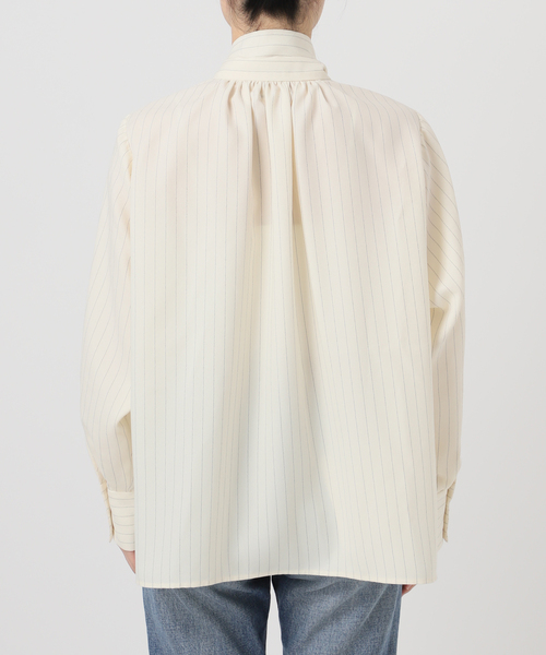A PUPIL（アピューピル）の「【A PUPIL/ア ピューピル】BIG BT BL STRIPES：ブラウス（シャツ/ブラウス・レディース・ホワイト・MEDIUM）」の5枚目の写真