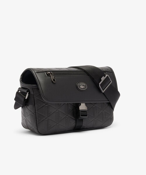 LACOSTE（ラコステ）の「モノグラム エンボスレザーミニショルダーバッグ（メッセンジャーバッグ・メンズ・ブラック・FREE）」の4枚目の写真
