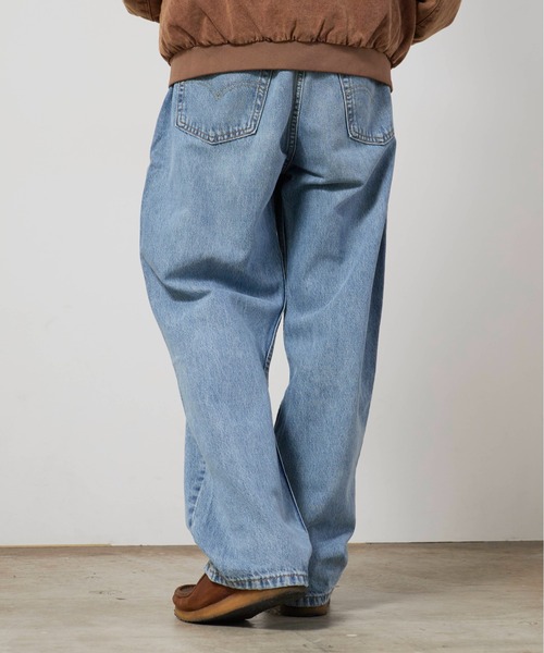Levi's（リーバイス）の「LEVI'S/リーバイス 565 LOOSE STRAIGHT ルーズストレート デニムパンツ（デニムパンツ・メンズ・ライトブルー・W36xL30/W34xL30/W32xL30/W30xL30）」の3枚目の写真