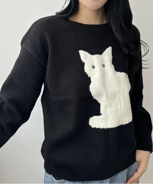 レオナールスポーツ★遊び心溢れる総柄ニット！猫ストライプ柄 ハイネックセーター セール】「遊び心をちょっとだけ、上品に。」猫デザインのニット