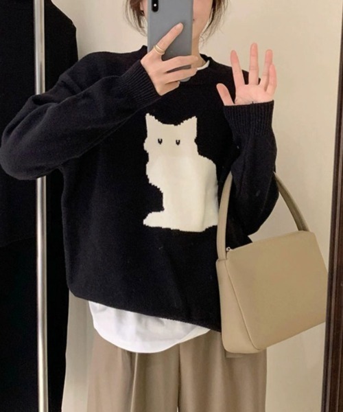 maison de LATIR（メゾンドラティール）の「「遊び心をちょっとだけ、上品に。」猫デザインのニットトップス（ニット/セーター・レディース・ホワイト/ブラック・FREE）」の12枚目の写真