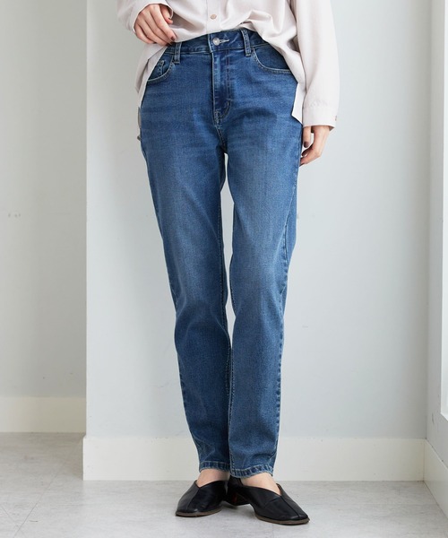 BELLUNA PLUS(ベルーナ)の「やわらかストレッチデニムスリムパンツ68(その他パンツ・レディース・ライトブルー/ネイビー/ブルー・X-LARGE/LARGE/MEDIUM/SMALL)」の3枚目の写真