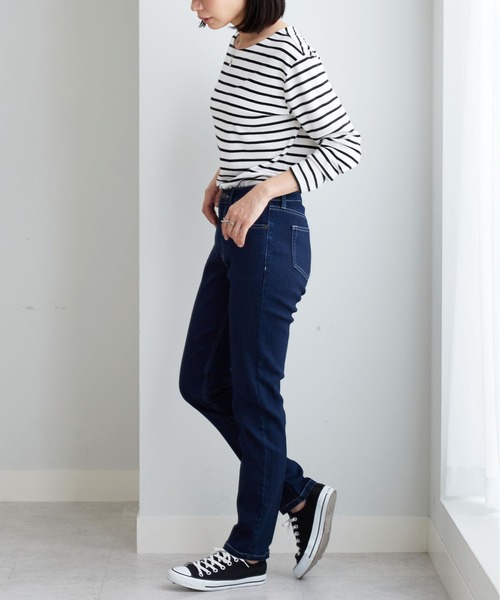 BELLUNA PLUS(ベルーナ)の「やわらかストレッチデニムスリムパンツ68(その他パンツ・レディース・ライトブルー/ネイビー/ブルー・X-LARGE/LARGE/MEDIUM/SMALL)」の21枚目の写真