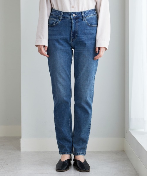 BELLUNA PLUS(ベルーナ)の「やわらかストレッチデニムスリムパンツ68(その他パンツ・レディース・ライトブルー/ネイビー/ブルー・X-LARGE/LARGE/MEDIUM/SMALL)」の5枚目の写真