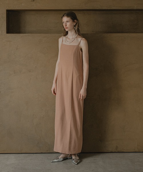 et.UNiVER（エトユニベール）の「Midnight sparkle dress set（ドレス・レディース・ブラック/チャコール/ピンクベージュ・LARGE/MEDIUM/SMALL）」の15枚目の写真