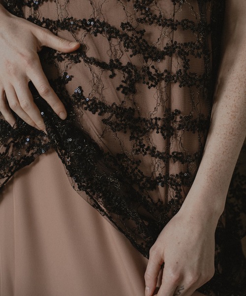 et.UNiVER（エトユニベール）の「Midnight sparkle dress set（ドレス・レディース・ブラック/チャコール/ピンクベージュ・LARGE/MEDIUM/SMALL）」の13枚目の写真