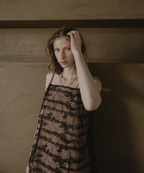 et.UNiVER（エトユニベール）の「Midnight sparkle dress set（ドレス・レディース・ブラック/チャコール/ピンクベージュ・LARGE/MEDIUM/SMALL）」の9枚目の写真