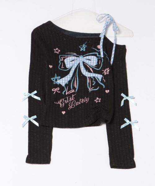 HOOK(フック)の「HOOK for girls リボン刺繍×レースアップ オフショル ロングスリーブトップス(Tシャツ/カットソー・レディース・ブラック/ホワイト・MEDIUM/SMALL)」の17枚目の写真