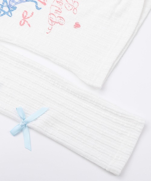 HOOK(フック)の「HOOK for girls リボン刺繍×レースアップ オフショル ロングスリーブトップス(Tシャツ/カットソー・レディース・ブラック/ホワイト・MEDIUM/SMALL)」の9枚目の写真