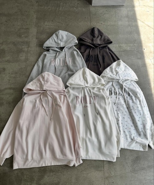 OLIVE des OLIVE（オリーブデオリーブ）の「スパンコールフードパーカー（パーカー・レディース・オフホワイト/トップグレー/スミクロ/ホワイト/ピンク・FREE）」の7枚目の写真