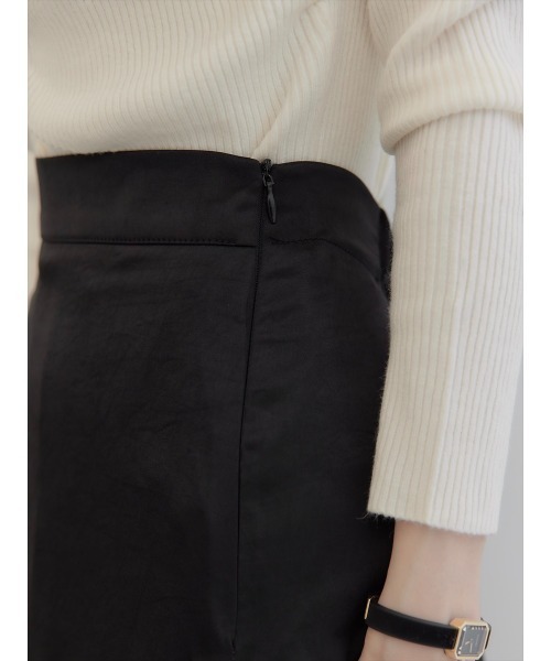 amel（エイメル）の「【RE ARRIVAL】マットサテンフレアスカート / ブラック（スカート・レディース・ブラック・FREE）」の3枚目の写真