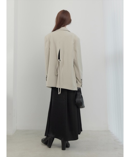 amel（エイメル）の「【RE ARRIVAL】マットサテンフレアスカート / ブラック（スカート・レディース・ブラック・FREE）」の5枚目の写真