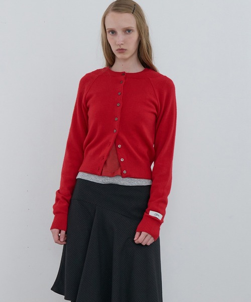 Kijun(キジュン)の「Kijun/キジュン Double Neck Knit Cardigan 重ね着風 ショート丈 ウールニットカーディガン(カーディガン/ボレロ・レディース・グレー/レッド・S/M)」の15枚目の写真