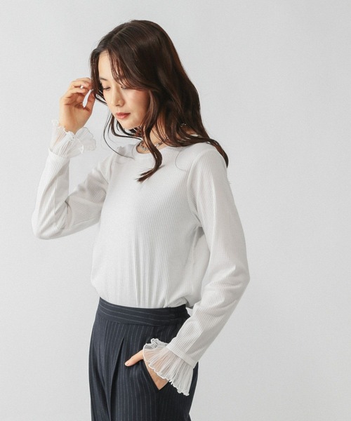 GLOBAL WORK（グローバルワーク）の「Beautee袖フレア長袖/580845（Tシャツ/カットソー・レディース・ホワイト系その他3/ブラック系その他/オフホワイト/ブラック・LARGE/MEDIUM/SMALL）」の7枚目の写真