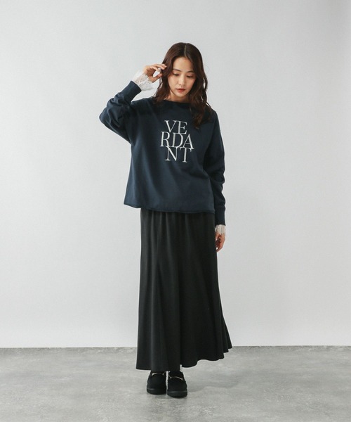 GLOBAL WORK（グローバルワーク）の「Beautee袖フレア長袖/580845（Tシャツ/カットソー・レディース・ホワイト系その他3/ブラック系その他/オフホワイト/ブラック・LARGE/MEDIUM/SMALL）」の10枚目の写真