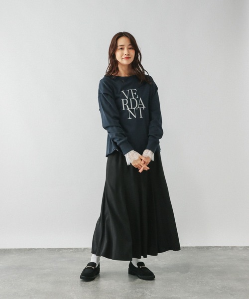 GLOBAL WORK（グローバルワーク）の「Beautee袖フレア長袖/580845（Tシャツ/カットソー・レディース・ホワイト系その他3/ブラック系その他/オフホワイト/ブラック・LARGE/MEDIUM/SMALL）」の9枚目の写真