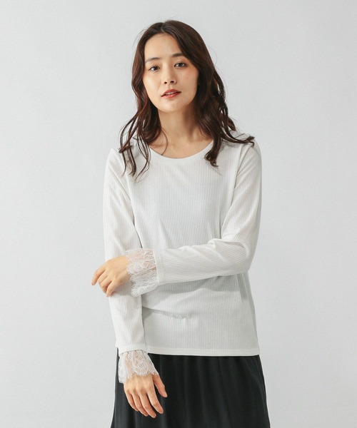 GLOBAL WORK（グローバルワーク）の「Beautee袖フレア長袖/580845（Tシャツ/カットソー・レディース・ホワイト系その他3/ブラック系その他/オフホワイト/ブラック・LARGE/MEDIUM/SMALL）」の15枚目の写真