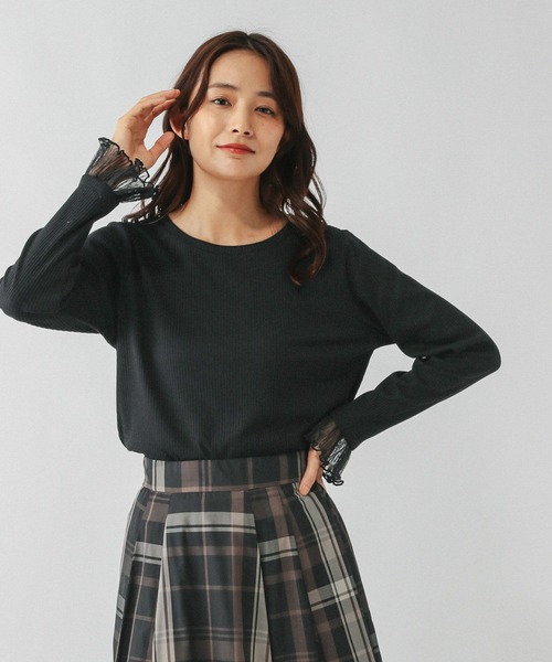 GLOBAL WORK（グローバルワーク）の「Beautee袖フレア長袖/580845（Tシャツ/カットソー・レディース・ホワイト系その他3/ブラック系その他/オフホワイト/ブラック・LARGE/MEDIUM/SMALL）」の12枚目の写真