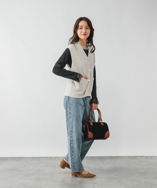 GLOBAL WORK（グローバルワーク）の「Beautee袖フレア長袖/580845（Tシャツ/カットソー・レディース・ホワイト系その他3/ブラック系その他/オフホワイト/ブラック・LARGE/MEDIUM/SMALL）」の16枚目の写真