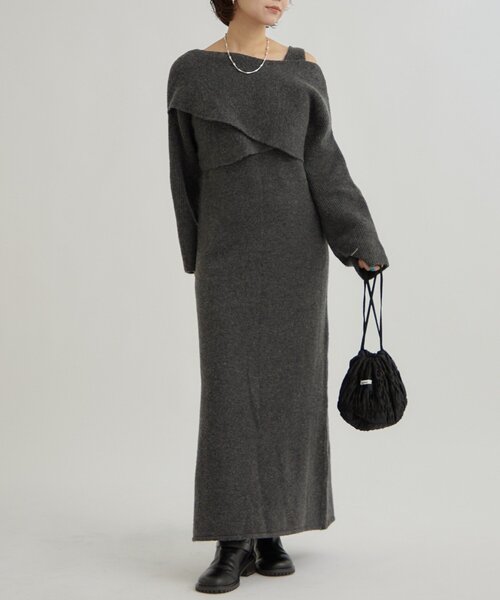 新品タグ付き　mystic ベロアモールワンピースセット　グレー SETアイテム】ベロアモールワンピースSET | mystic(ミスティック