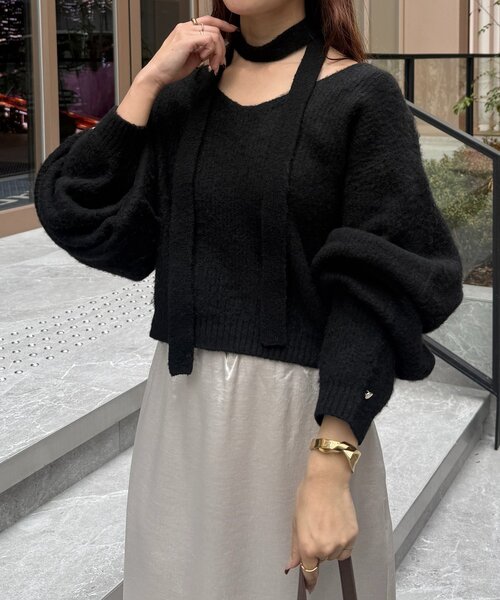 Thevon(ゼボン)の「チョーカー付きVネックニット(ニット/セーター・レディース・ブラック/ブラウン/ベージュ/ミント・FREE)」の5枚目の写真