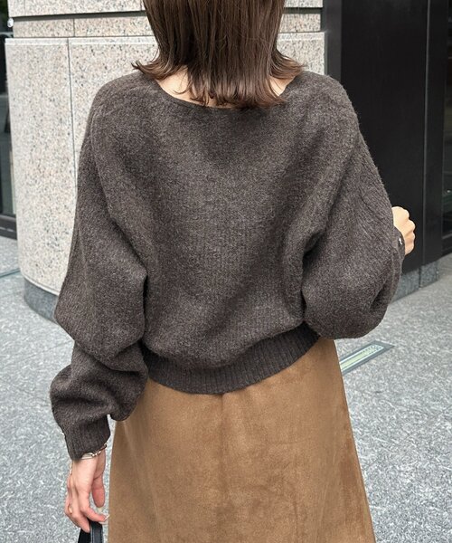 Thevon(ゼボン)の「チョーカー付きVネックニット(ニット/セーター・レディース・ブラック/ブラウン/ベージュ/ミント・FREE)」の16枚目の写真