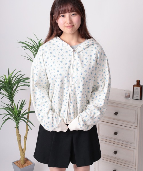 JEMORGAN（ジェーイーモーガン）の「【87】【JEMORGAN/ジェーイーモーガン】花柄 ガーゼ裏毛 ジップパーカー（パーカー・レディース・ブルー/グレー/ラベンダー/グレー系その他/レッド・FREE）」の21枚目の写真