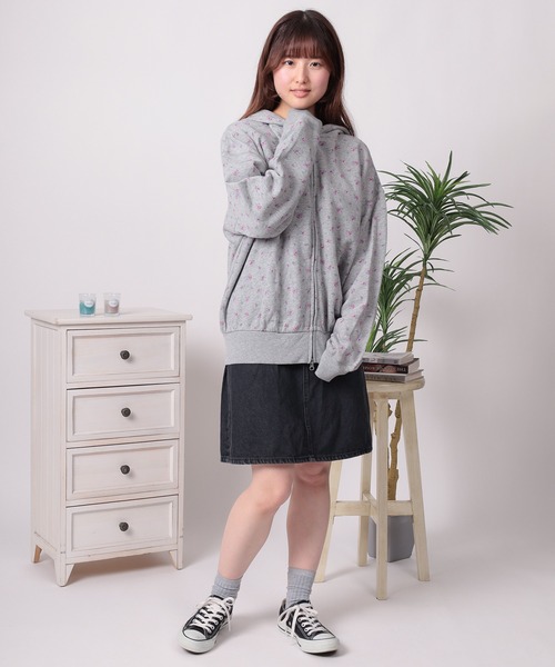 JEMORGAN（ジェーイーモーガン）の「【87】【JEMORGAN/ジェーイーモーガン】花柄 ガーゼ裏毛 ジップパーカー（パーカー・レディース・ブルー/グレー/ラベンダー/グレー系その他/レッド・FREE）」の17枚目の写真