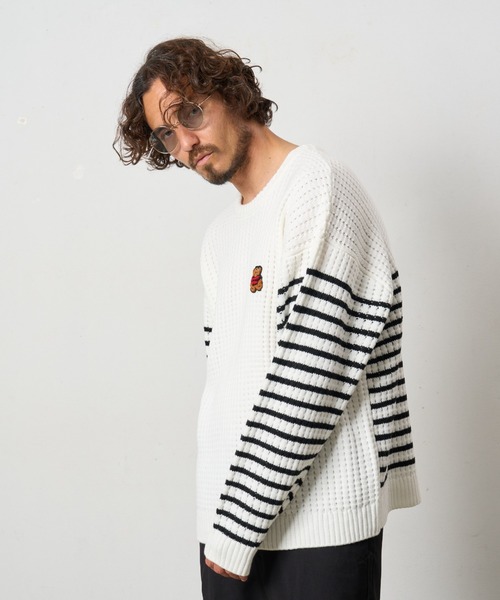 STUD MUFFIN（スタッドマフィン）の「STUD MUFFIN/スタッドマフィン/ビックワッフルボーダー カートべアワッペン ワイドシルエットプルオーバー（Tシャツ/カットソー・メンズ・ブラック/ホワイト系2・3/2/4）」の8枚目の写真