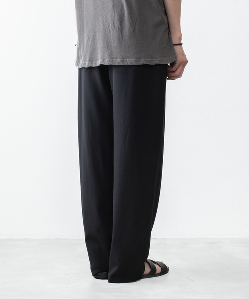 ATTACHMENT(アタッチメント)の「2/90 ウールツイストツイル イージートラウザーズ/ 2/90 WO TWIST TWILL EASY TROUSERS(スラックス・メンズ・ブラック/グレー・4/1/2/3)」の17枚目の写真