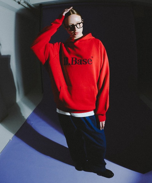BROKEN BASE（ブロークンベース）の「B.Base 3D Embroidered Hoodie / B.Base 3Dエンブロイデッドフーディ（スウェット・メンズ・レッド/ブラウン/ネイビー/グレー/カーキ/ブラック・SMALL/LARGE/MEDIUM）」の22枚目の写真