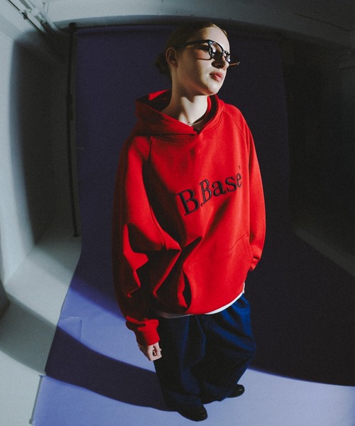 BROKEN BASE（ブロークンベース）の「B.Base 3D Embroidered Hoodie / B.Base 3Dエンブロイデッドフーディ（スウェット・メンズ・レッド/ブラウン/ネイビー/グレー/カーキ/ブラック・SMALL/LARGE/MEDIUM）」の16枚目の写真