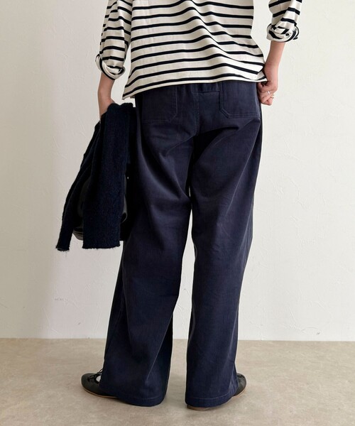 fredy emue（フレディエミュ）の「【GEVACO/ゲバコ】コーデュロイイージーワイドパンツ（その他パンツ・レディース・アイボリー/ブラック/ブルー/キャメル・38）」の12枚目の写真
