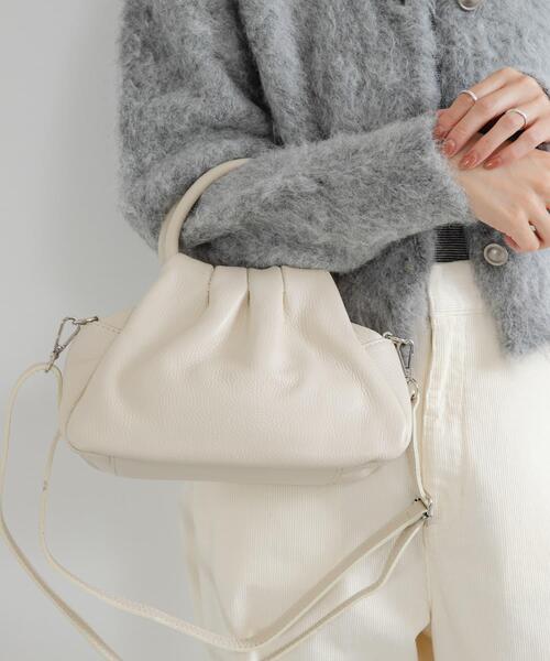 URBAN RESEARCH（アーバンリサーチ）の「レザーハンドバッグ（ハンドバッグ・レディース・モカ/ブラック/オフホワイト・-）」の2枚目の写真