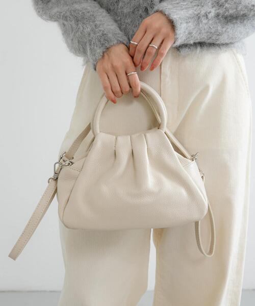 URBAN RESEARCH（アーバンリサーチ）の「レザーハンドバッグ（ハンドバッグ・レディース・モカ/ブラック/オフホワイト・-）」の21枚目の写真