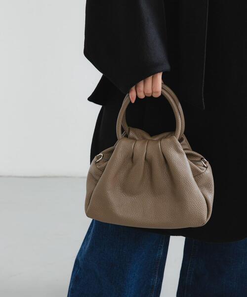 URBAN RESEARCH（アーバンリサーチ）の「レザーハンドバッグ（ハンドバッグ・レディース・モカ/ブラック/オフホワイト・-）」の16枚目の写真