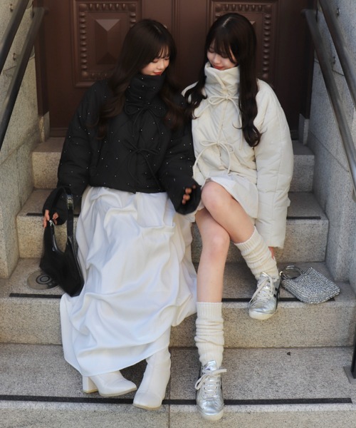 mellowneon(メロウネオン)の「2wayビジューリボンキルティングコート(ダウンジャケット/コート・レディース・ブラック/アイボリー・FREE)」の17枚目の写真