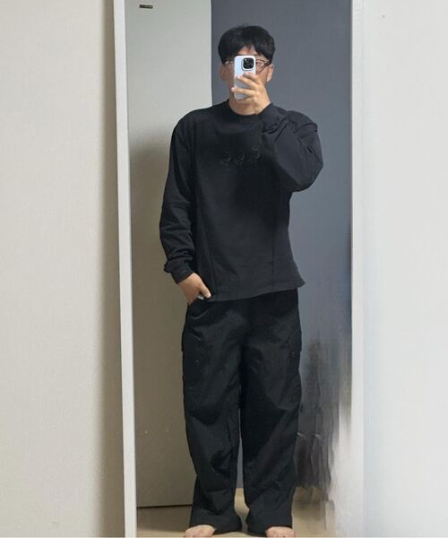 NOMANUAL(NOMANUAL)の「SLASH LONG SLEEVE TEE - CHARCOAL(Tシャツ/カットソー・レディース・その他・SMALL/MEDIUM/LARGE/X-LARGE)」の4枚目の写真